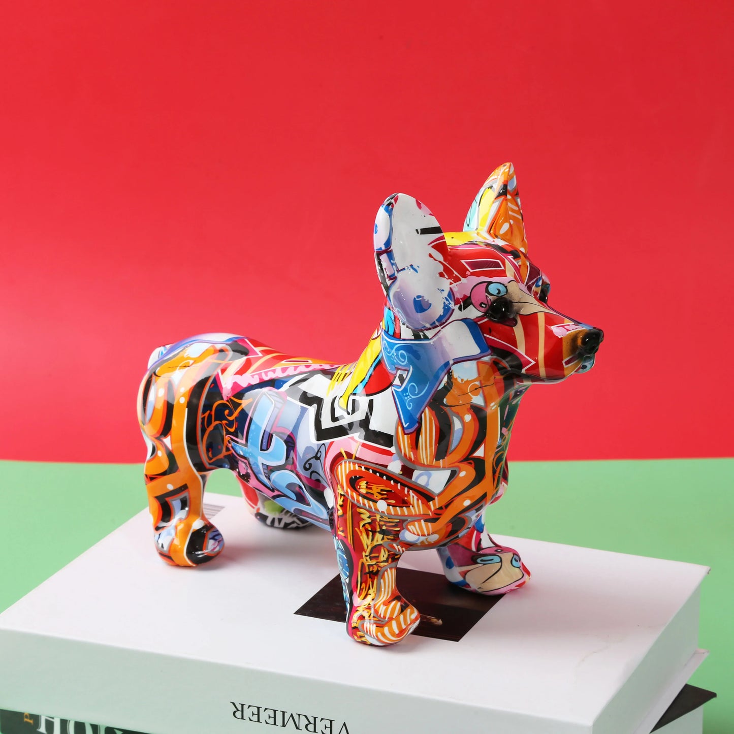 Nordic  Art Graffiti Corgi Dog Painting Creative Resin Crafts Home Decoration Wine Cabinet Office Decor Resin Crafts Gift