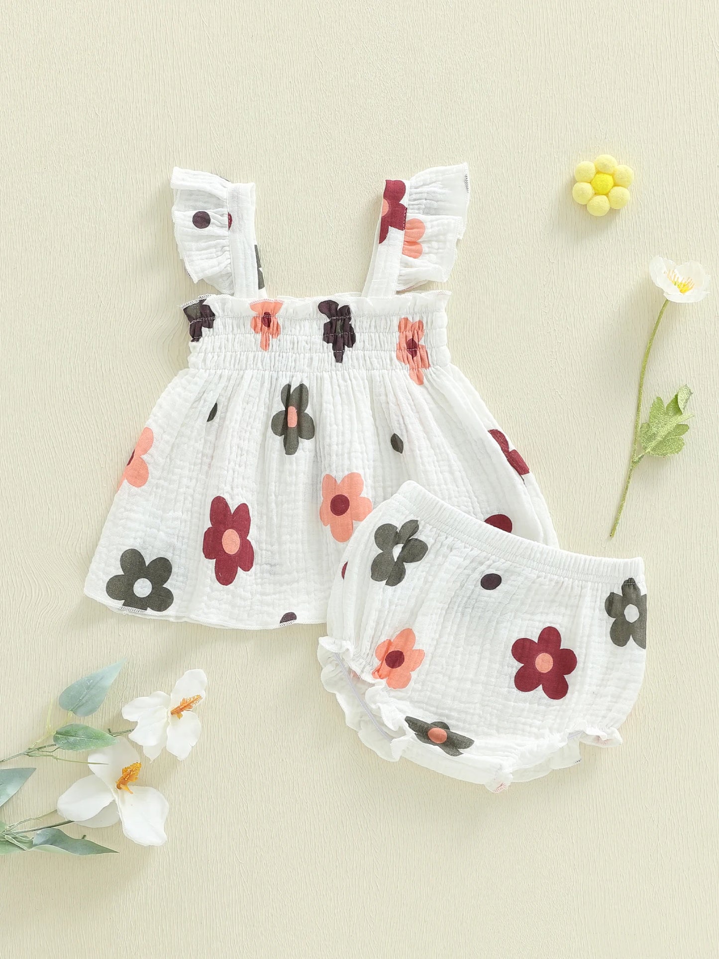 Toddler Girl Ruffle Sleeve Top and Shorts Set with Cute Floral Print - Adorable Summer Outfit for Little Girls