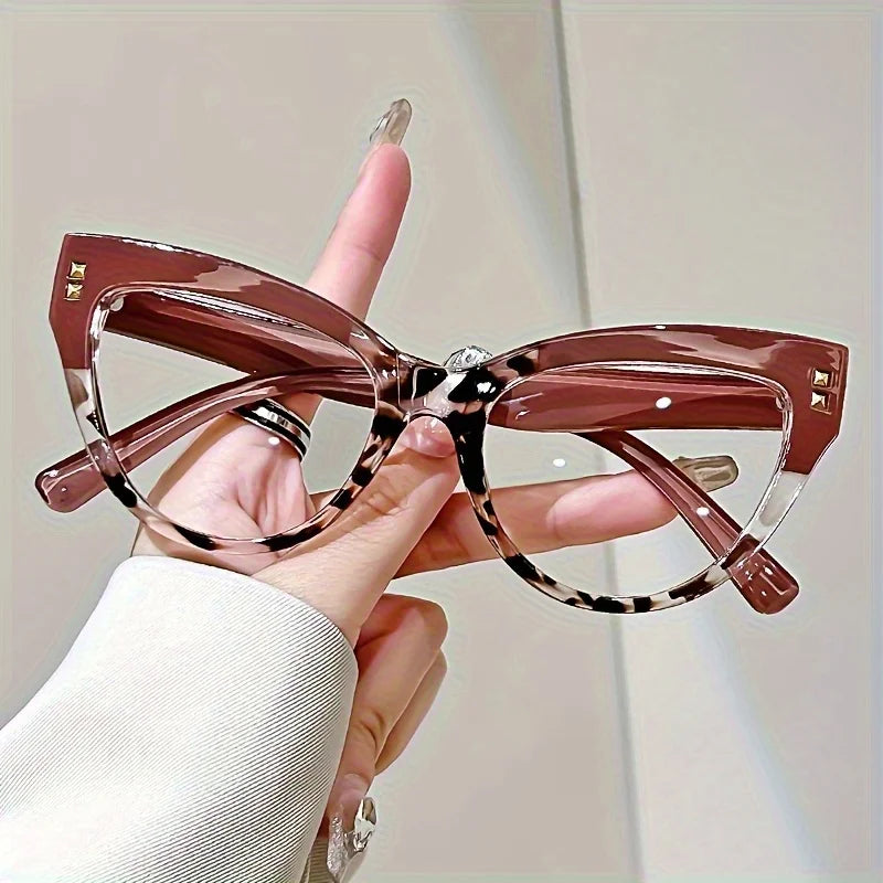 6pcs Elegant Cat-Eye Reading Glasses with Metal Hinge - Minimalist Color Block Design, 1, 0 to 4, 0 Magnification, Fashionable Presbyopia Eye Frame for Women, Halloween and Christmas gifts