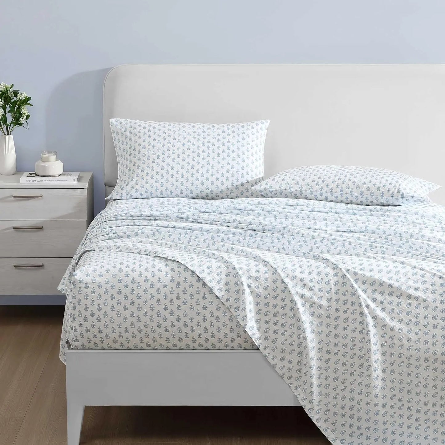 King Cotton Percale Sheet Set, Deep Pocket, Lightweight for Year-Round Comfort with Matching Pillowcases in Francesca Blue